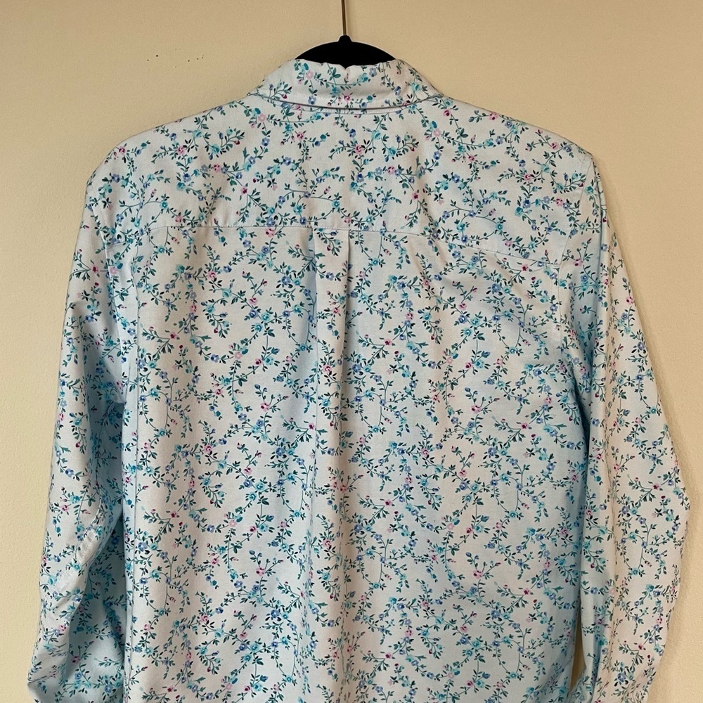 Cabin Creek Aqua Floral Button Down | Size 12P | Like New | Discontinued - Picture 11 of 12